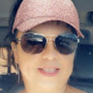 Meet your Posher, Norma